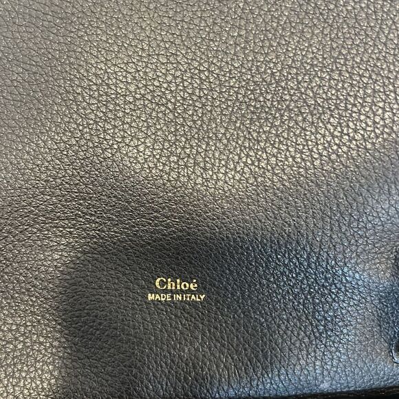 Chloe Aby Medium Leather Shoulder Bag - Picture 9 of 16